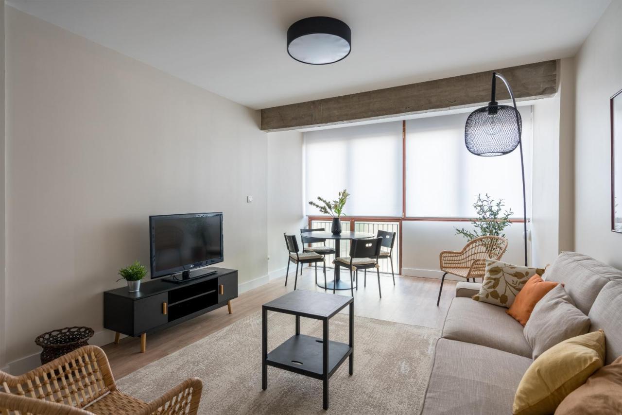 Beltran Apartment By People Rentals Билбао Екстериор снимка