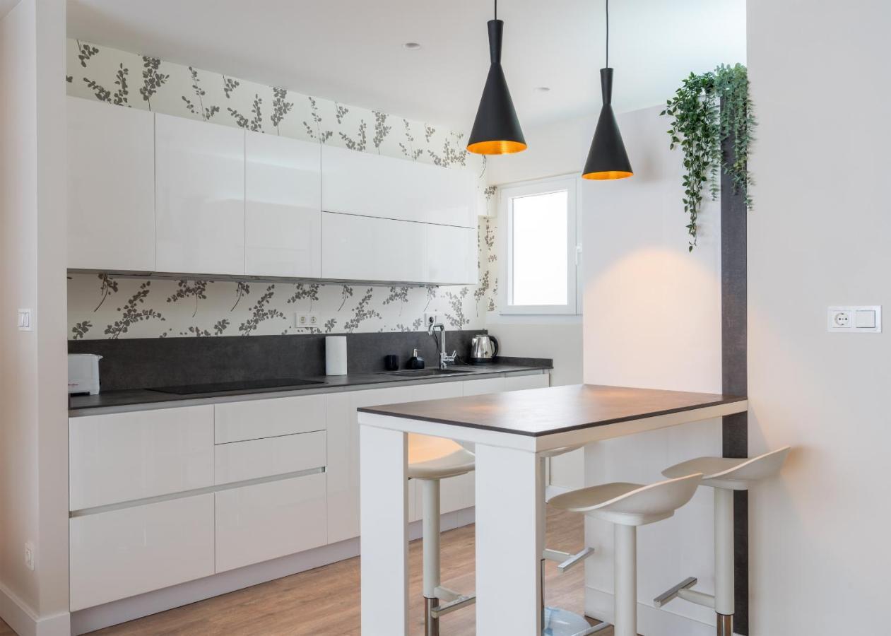 Beltran Apartment By People Rentals Билбао Екстериор снимка